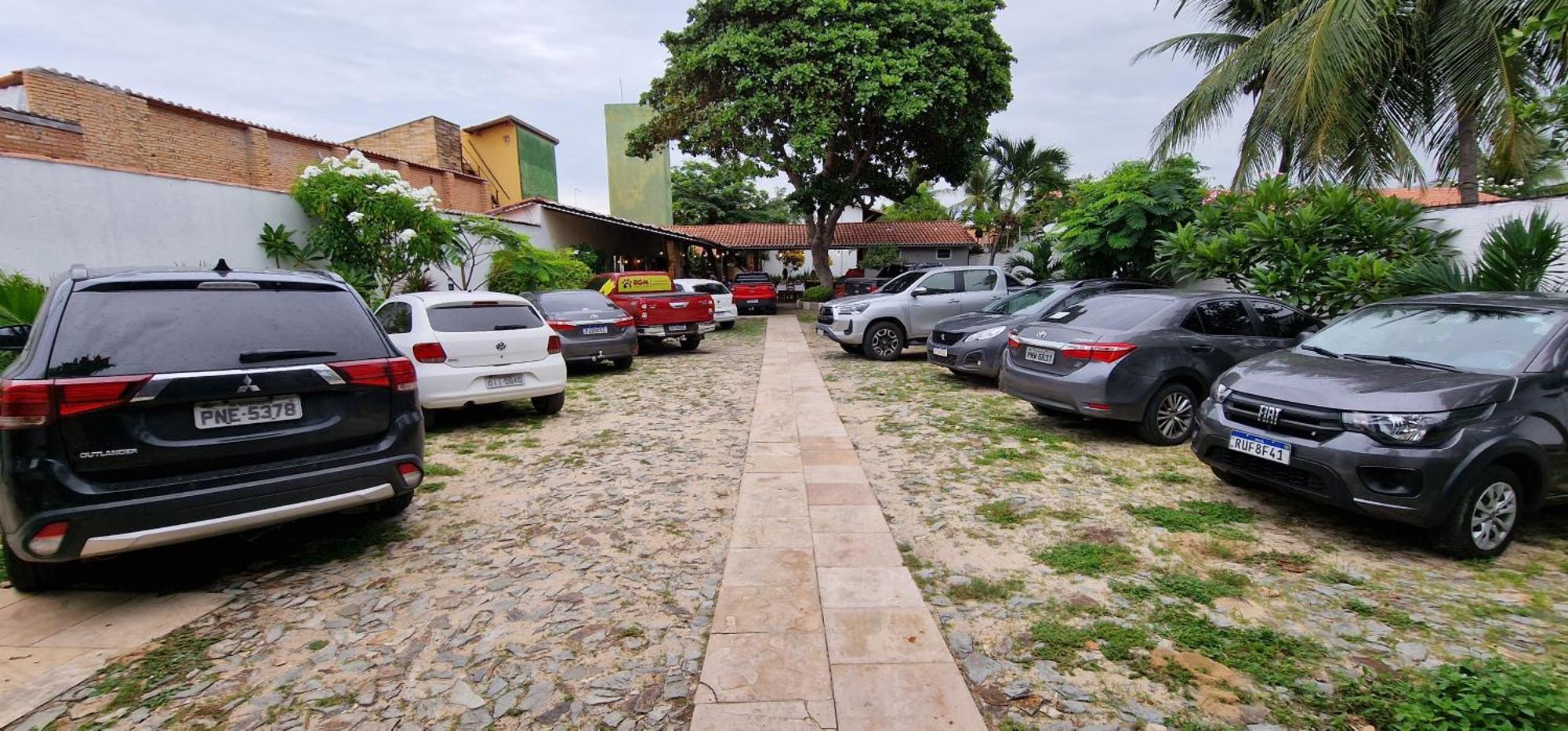 Hotel Pousada Sol & Lua Paracuru Buitenkant foto