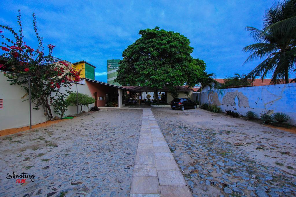 Hotel Pousada Sol & Lua Paracuru Buitenkant foto