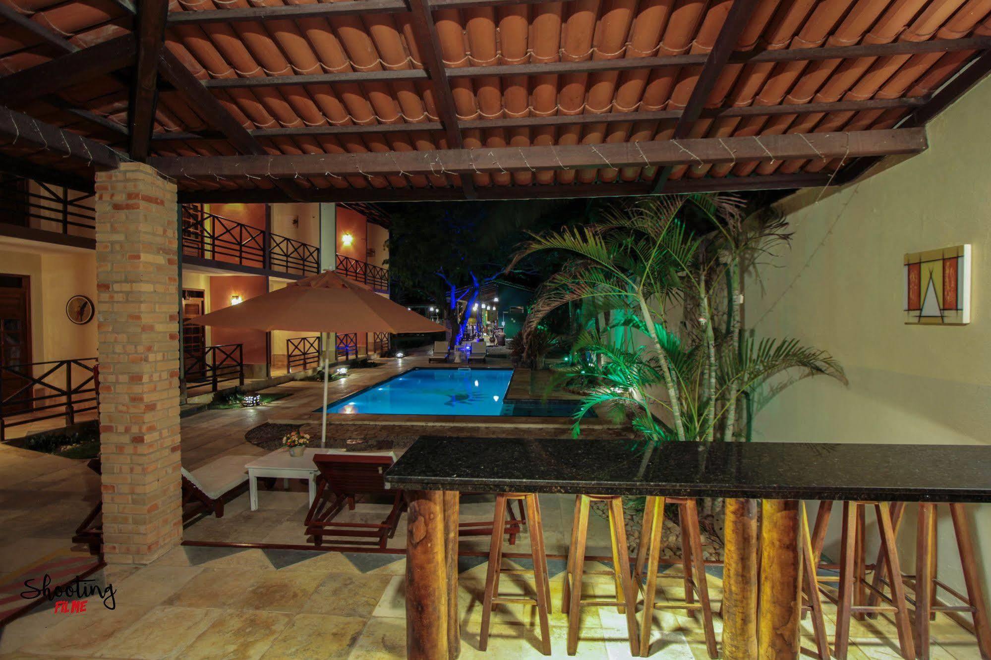 Hotel Pousada Sol & Lua Paracuru Buitenkant foto