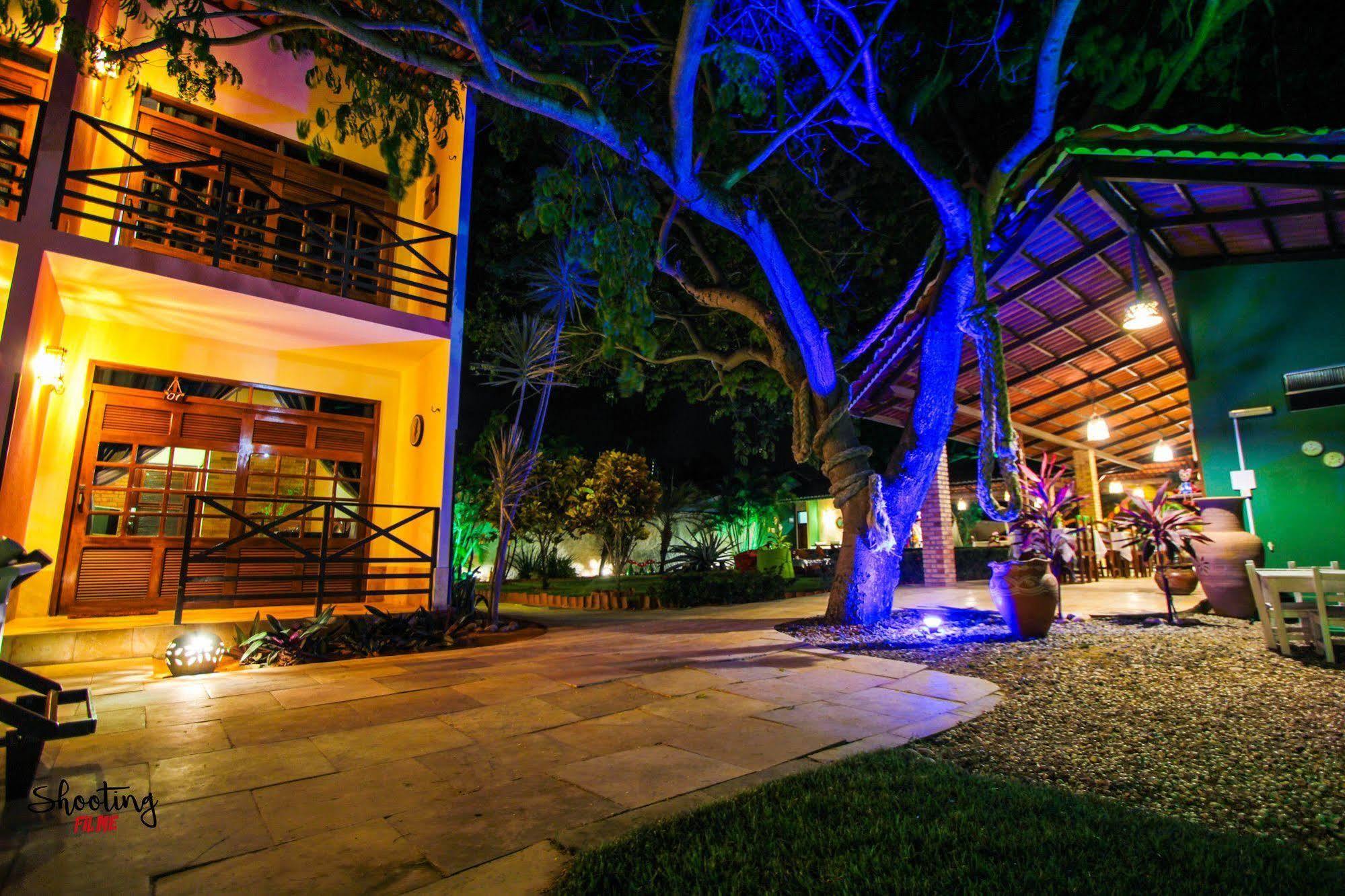 Hotel Pousada Sol & Lua Paracuru Buitenkant foto