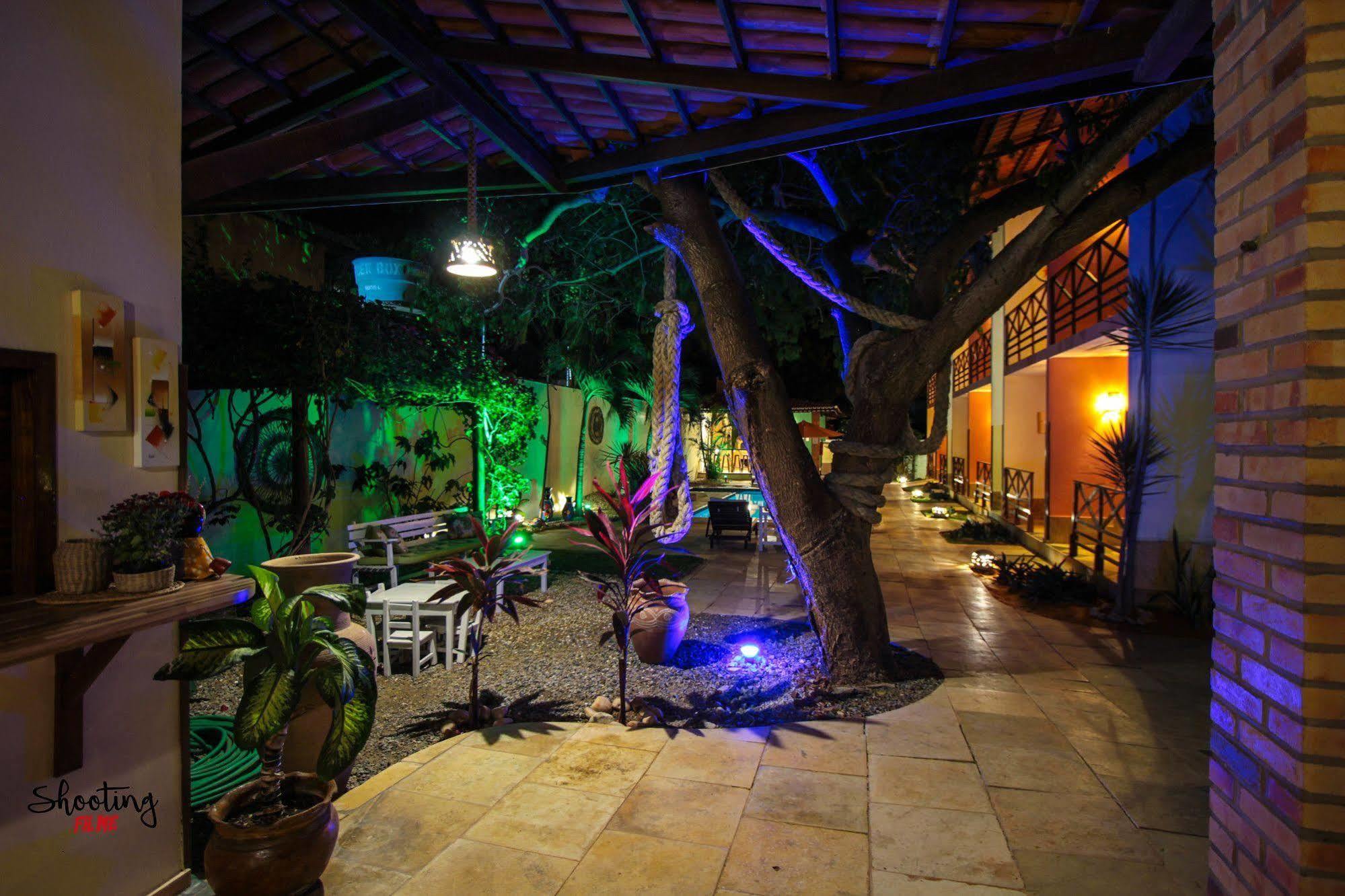 Hotel Pousada Sol & Lua Paracuru Buitenkant foto