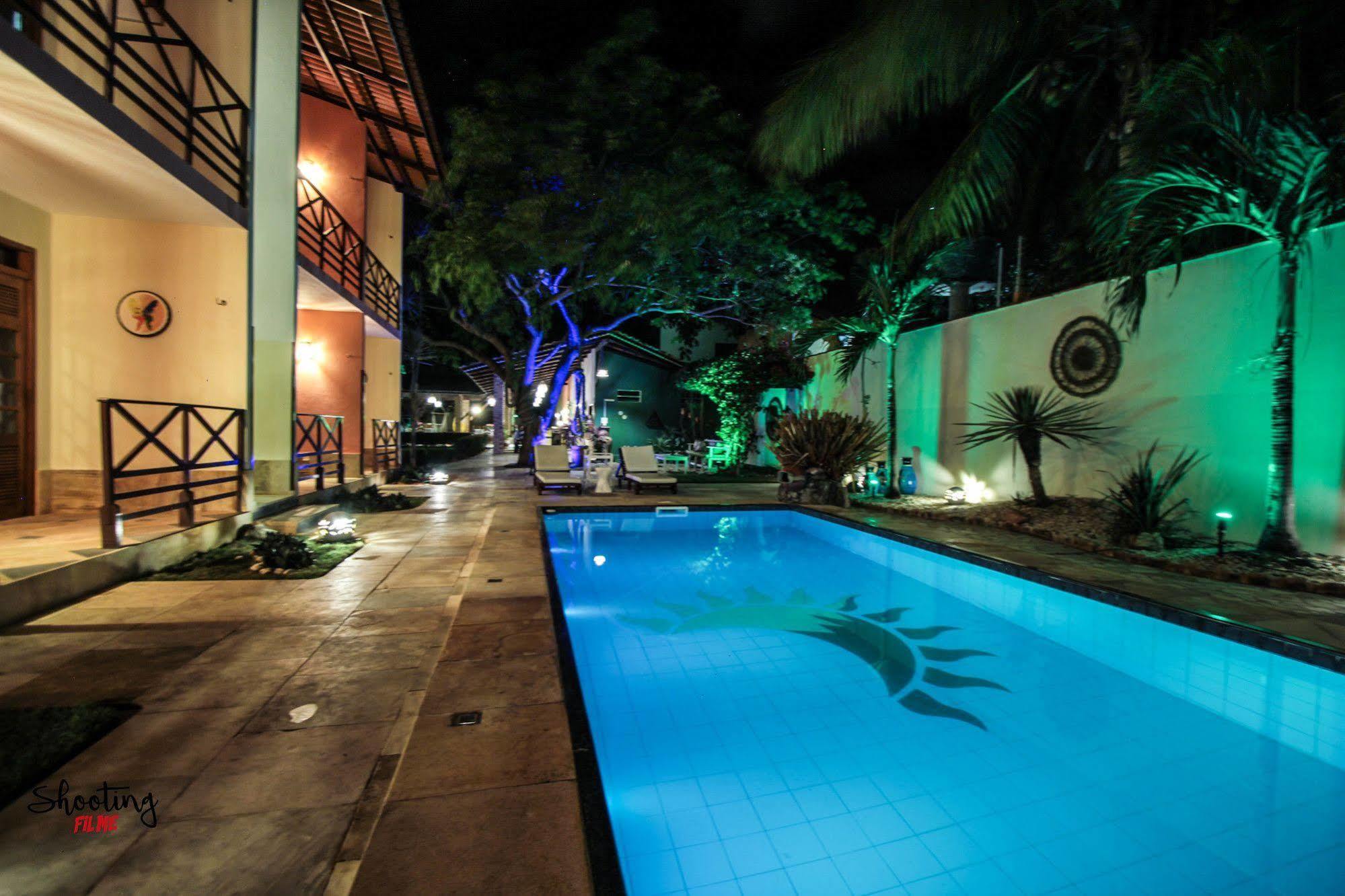 Hotel Pousada Sol & Lua Paracuru Buitenkant foto